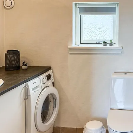 Сasa de vacaciones Impresionante Casa En Con Sauna